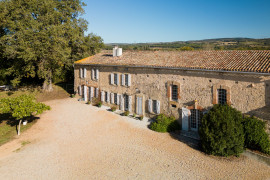 Vente
CARCASSONNE PROPRIETE 33 HA RUISSEAU