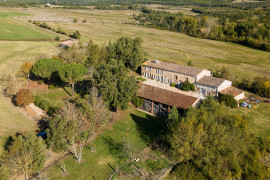 Vente
CARCASSONNE PROPRIETE 33 HA RUISSEAU