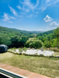 Vente
CARCASSONNE – PROPRIETE AGRICOLE – GITES – 47 HA