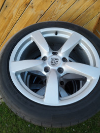 
                                                                                        Voiture
                                                                                         CAYMAN Porsche Cayman I (987) 3.4 S Sport