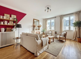 
                                                                                        Vente
                                                                                         CENTRE-VILLE DE SAINT-LO, Appartement, 2 chambres 