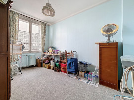 
                                                                                        Vente
                                                                                         CENTRE-VILLE DE SAINT-LO, Appartement 3 pièces
