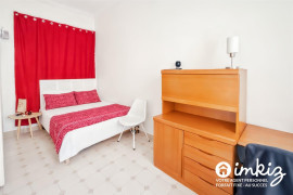 
                                                                                        Vente
                                                                                         Centre-ville Nice - T3 de 80 m² à fort potentiel