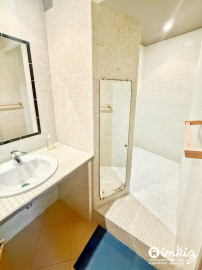 
                                                                                        Vente
                                                                                         Centre-ville Nice - T3 de 80 m² à fort potentiel