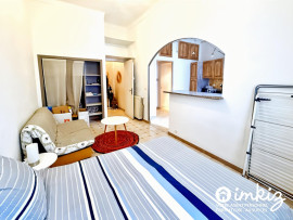 
                                                                                        Vente
                                                                                         Centre-ville Nice - T3 de 80 m² à fort potentiel