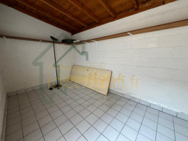 
                                                                                        Location
                                                                                         Centre ville ST QUENTIN : Appartement T2 avec terrasse