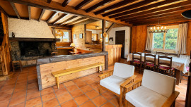 
                                                                                        Vente
                                                                                         CHALET D'EXCEPTION à la Morte– 190 m²  Vue panoramique – Studio indépendant – Alpe du Grand Serre