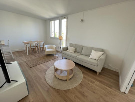 
                                                                                        Colocation
                                                                                         Chambre 1 -  1 chambre disponible en colocation