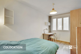 
                                                                                        Colocation
                                                                                         Chambre 1 -  1 chambre disponible en colocation