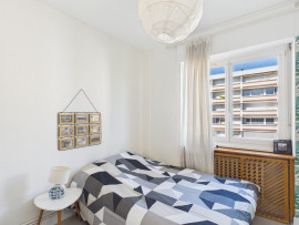 
                                                                                        Colocation
                                                                                         Chambre 1 - Appartement 5 pièces