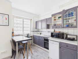 
                                                                                        Colocation
                                                                                         Chambre 1 - Appartement 5 pièces