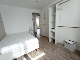 
                                                                                        Colocation
                                                                                         Chambre 10m² à pessac