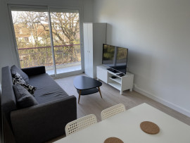 
                                                                                        Colocation
                                                                                         Chambre 12m² à Bordeaux Caudéran