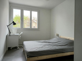 
                                                                                        Colocation
                                                                                         Chambre 12m² à Clermont-Ferrand