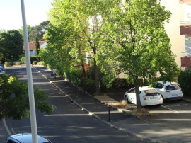 
                                                                                        Colocation
                                                                                         Chambre 12m² chez particulier quartier Facultés