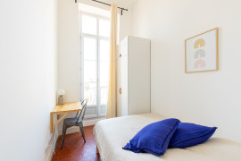 
                                                                                        Colocation
                                                                                         Chambre 12m² - Quartier Notre-Dame-Du-Mont