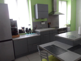 
                                                                                        Colocation
                                                                                         CHAMBRE 12M2  DANS COLOCATION MAISON AVEC JARDIN