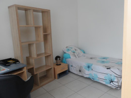 
                                                                                        Colocation
                                                                                         CHAMBRE 12M2  DANS COLOCATION MAISON AVEC JARDIN