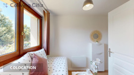 
                                                                                        Colocation
                                                                                         Chambre avec salle de bain wc