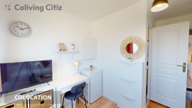 
                                                                                        Colocation
                                                                                         Chambre avec salle de bain wc