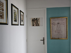 
                                                                                        Colocation
                                                                                         Chambre avec terrasse vue magique sur Notre Dame.