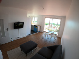Colocation
Chambre colocation avec SDE privative Bordeaux-Caudéran