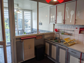
                                                                                        Colocation
                                                                                         Chambre confortable et calme dans colocation