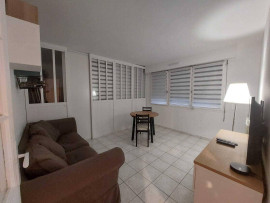 
                                                                                        Colocation
                                                                                         Chambre dans coloc 62m² calme et agréable