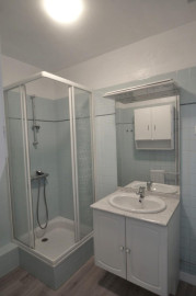 
                                                                                        Colocation
                                                                                         Chambre dans T3 Hyper centre TOURS tanneur