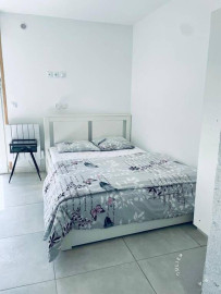 
                                                                                        Colocation
                                                                                         Chambre dans une colocation 160 m² Draveil