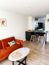 
                                                                                        Colocation
                                                                                         Chambre dans une colocation 68 m² Grenoble (38000)