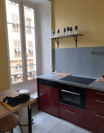 
                                                                                        Location
                                                                                         Chambre dispo dans coloc féminine Jean Médecin