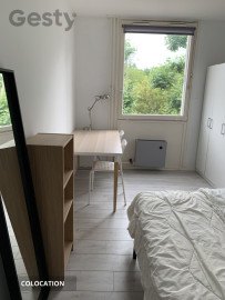 
                                                                                        Colocation
                                                                                         CHAMBRE DISPONIBLE EN COLOCATION CERGY