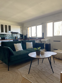 Colocation
Chambre en colocation à Lormont