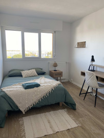 Colocation
Chambre en colocation à Lormont