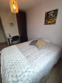 
                                                                                        Colocation
                                                                                         Chambre en colocation à Lormont