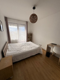 
                                                                                        Location
                                                                                         Chambre en colocation au coeur de Grenoble