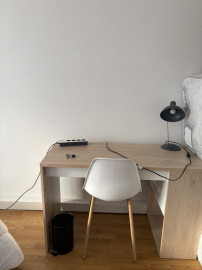 
                                                                                        Colocation
                                                                                         Chambre en colocation au coeur de Grenoble