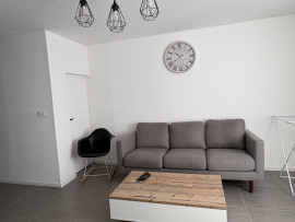 
                                                                                        Colocation
                                                                                         Chambre en colocation avec salle de bain privée