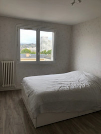 
                                                                                        Colocation
                                                                                         chambre en colocation dans appartement à Rouen