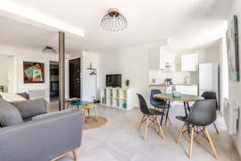 
                                                                                        Colocation
                                                                                         CHAMBRE EN COLOCATION - Quartier Préfecture