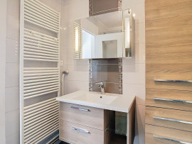 
                                                                                        Colocation
                                                                                         CHAMBRE EN COLOCATION – VILLEURBANNE