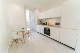 
                                                                                        Colocation
                                                                                         Chambre lumineuse 15m² dans belle coloc
