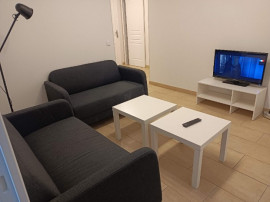 
                                                                                        Location
                                                                                         Chambre Lyon 8, pied du tram et ménage compris :)