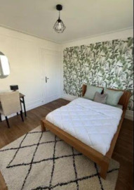 
                                                                                        Colocation
                                                                                         Chambre meublée 13m² Tremblay en France