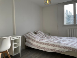 
                                                                                        Colocation
                                                                                         Chambre meublée 15 min Paris Gare du Nord