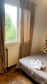 
                                                                                        Colocation
                                                                                         Chambre meublée au blanc mesnil