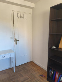 
                                                                                        Colocation
                                                                                         Chambre meublée chez l'habitante St Roch Nice