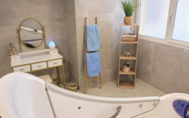 
                                                                                        Vente
                                                                                         Chambre simple LMNP revente renta. 6.50 %