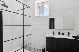 
                                                                                        Colocation
                                                                                         Chambres dispos dans coloc 120m²